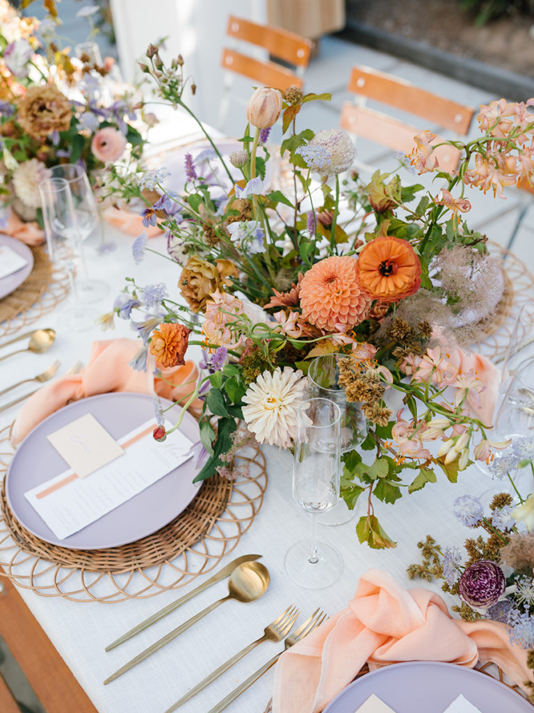 https://www.flowers.com/blog/wp content/uploads///bridal shower table vertical x